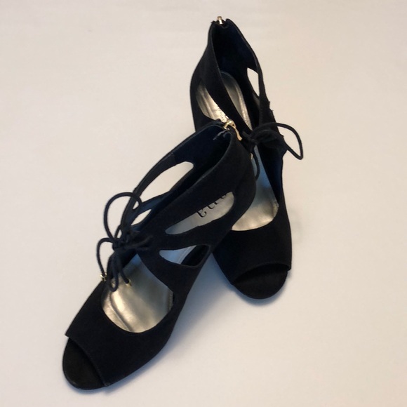 a.n.a Shoes - a.n.a black cut-out heels